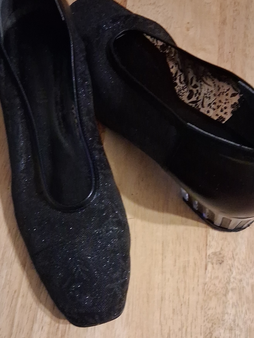 Magdesian black leather/sparkle net shoes with plastic see-through heels-sz 10N
